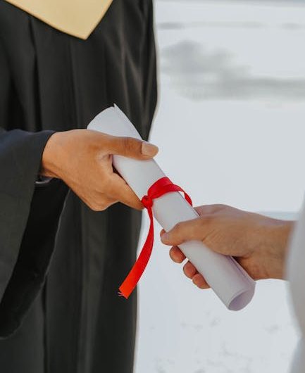 Купить диплом в Москве быстро и удобно